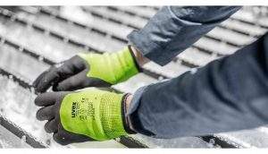 Toutes les normes à connaître pour choisir des gants de travail adaptés à votre activité